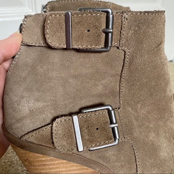 Lucky Brand Booties - Picture 2 of 6